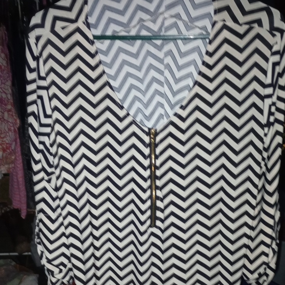 Chevron Patterned Black and White Women's Top